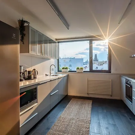 Apartamento 4 Bedrooms Casco Antiguo Sevilha